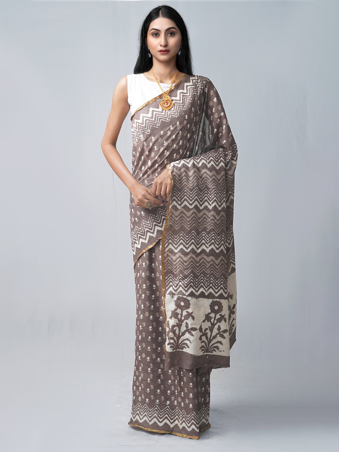

Unnati Silks Dabu Zari Pure Cotton Dabu Saree, Brown