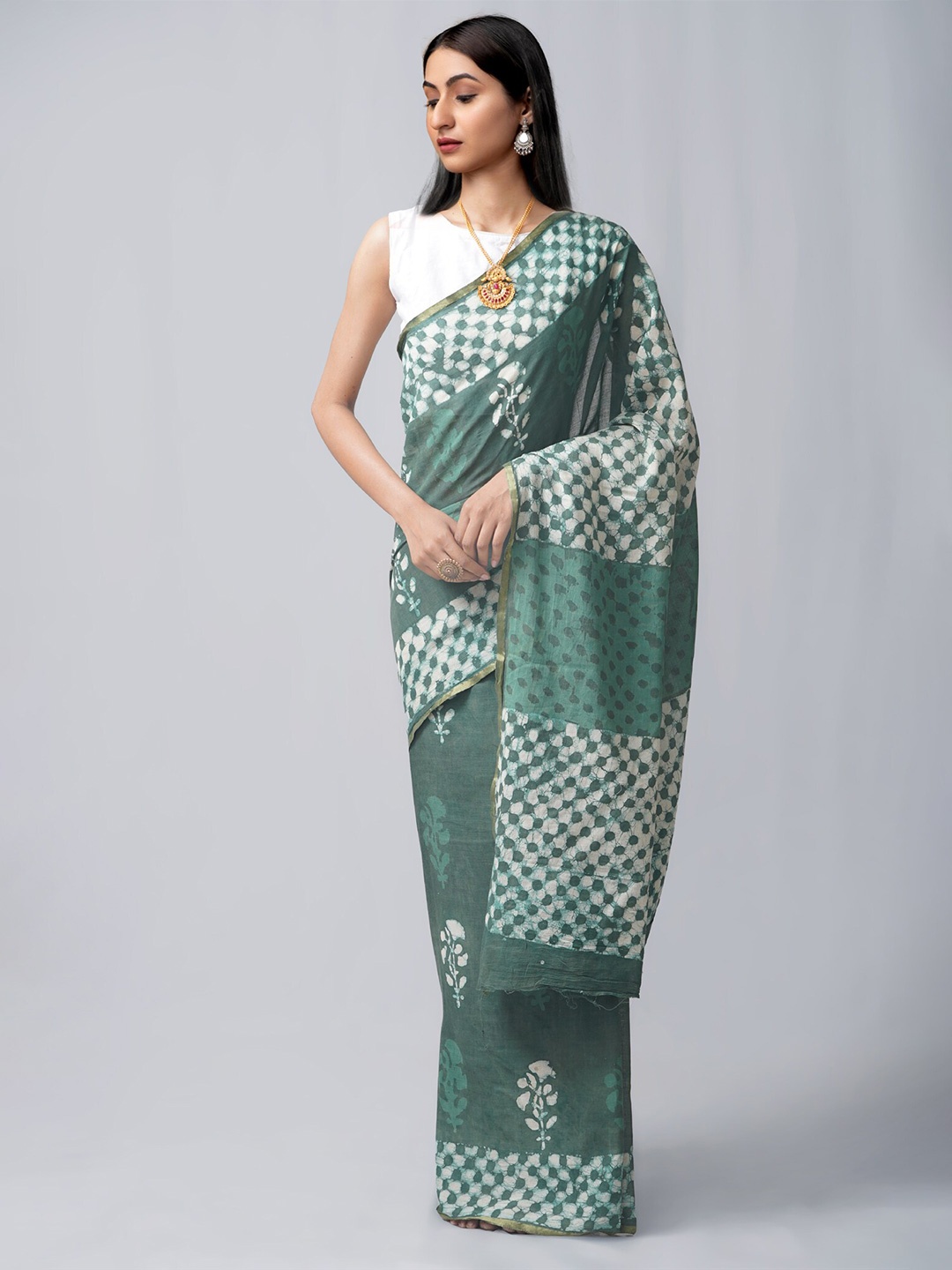 

Unnati Silks Dabu Zari Pure Cotton Dabu Saree, Green