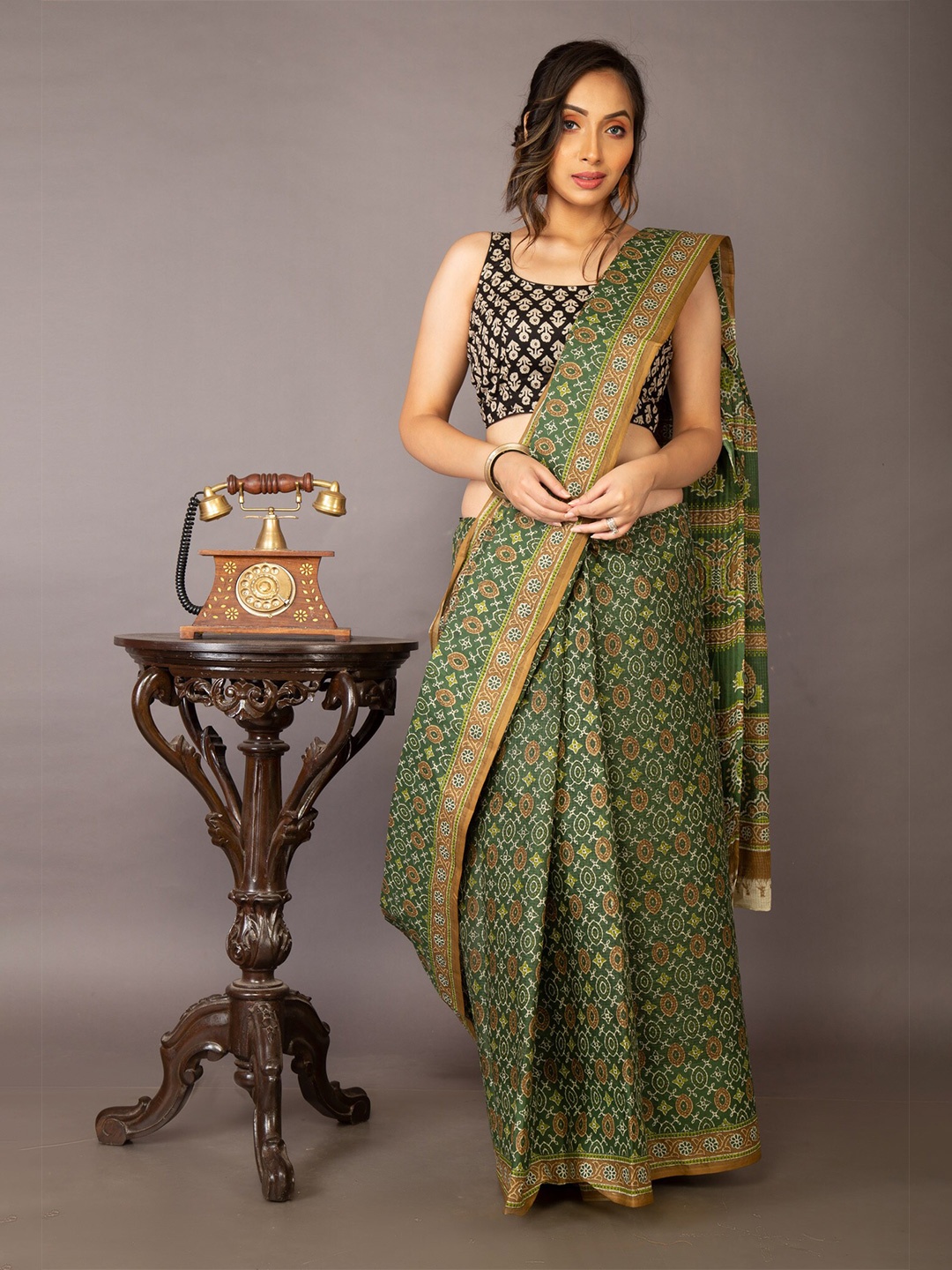 

Unnati Silks Ethnic Motifs Pure Cotton Kovai Saree, Green
