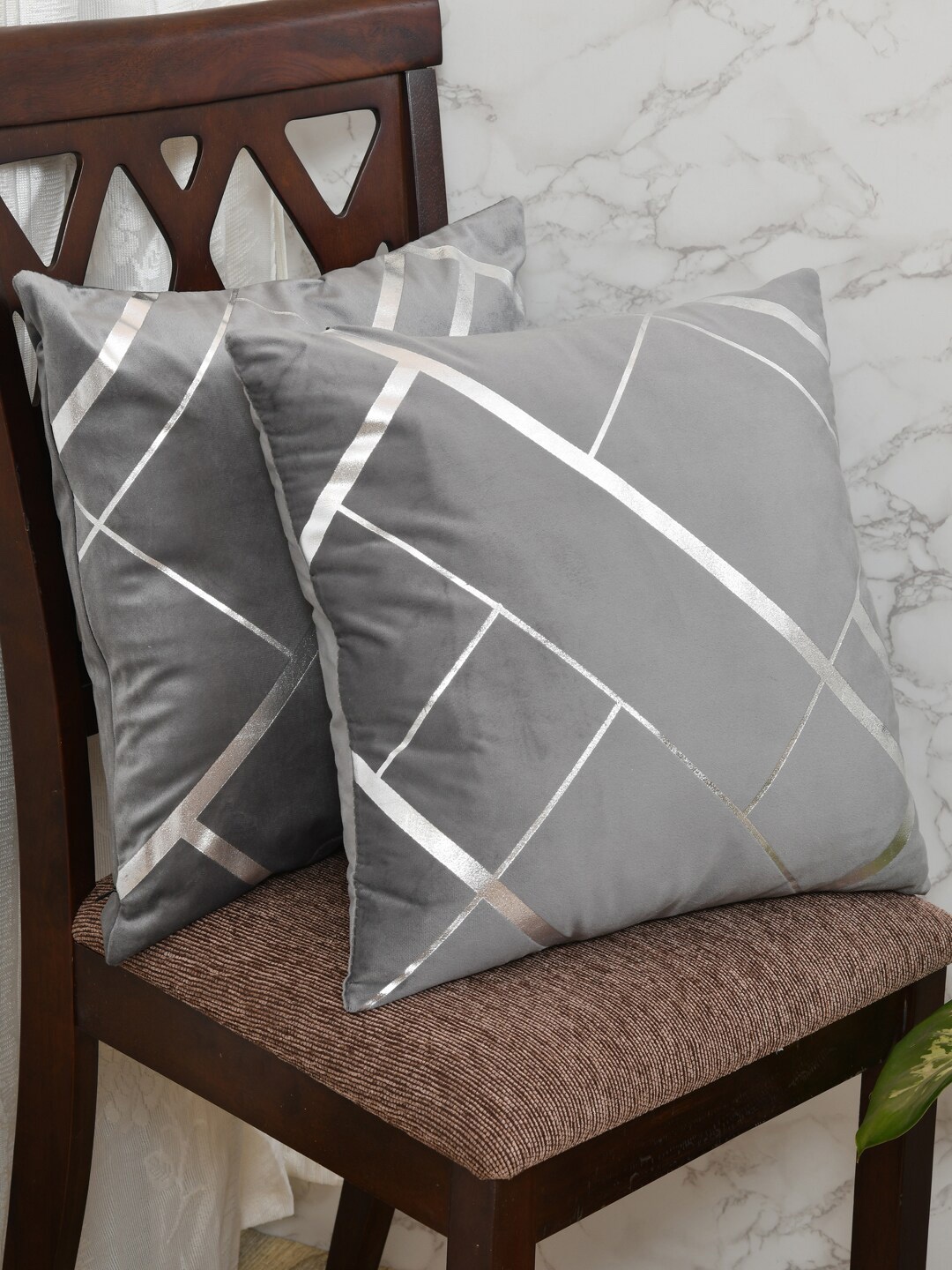 

Clasiko Grey & Silver-Toned Set of 2 Geometric Velvet Square Cushion Covers