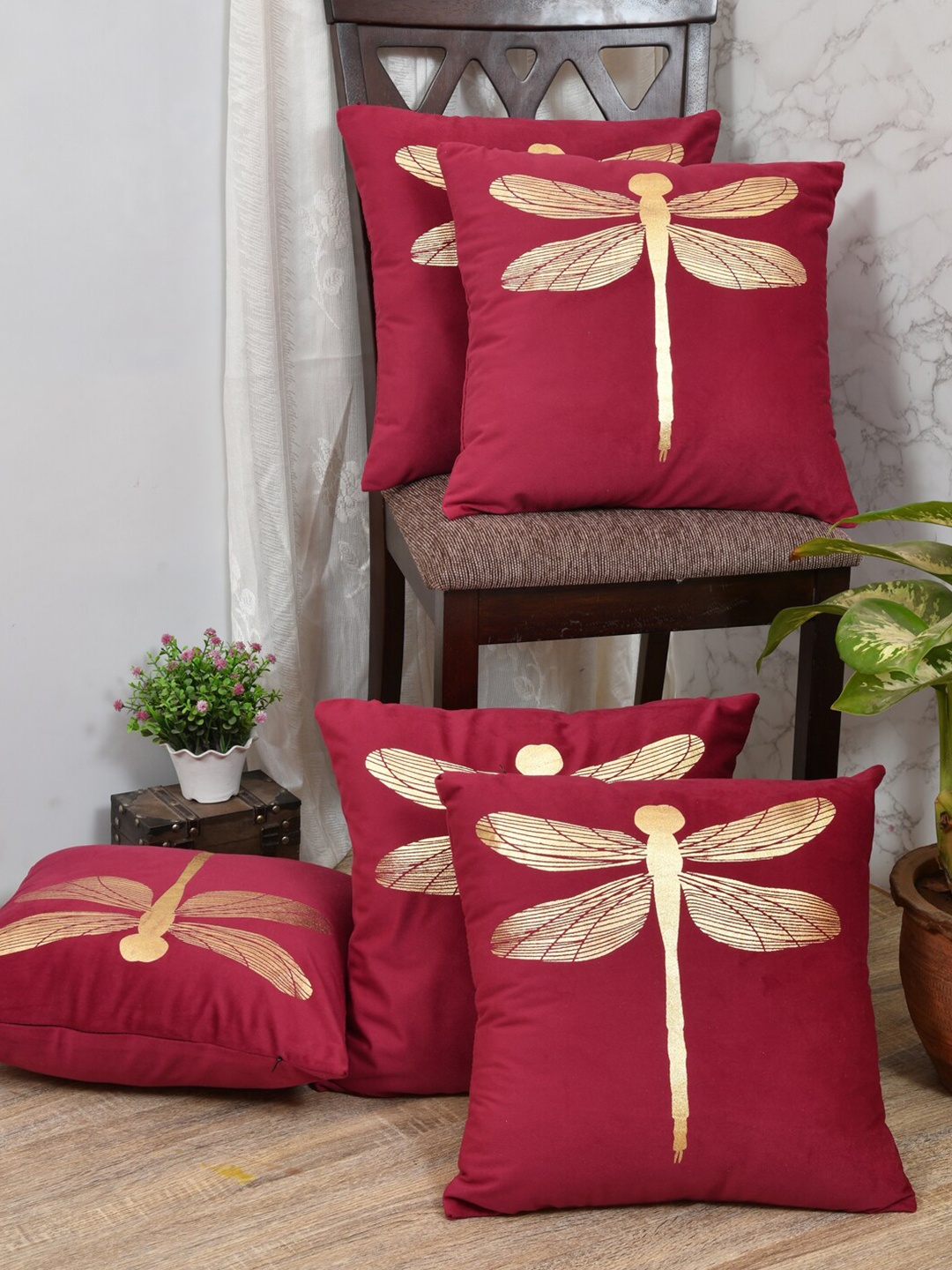 

Clasiko Red & Gold-Toned Set of 5 Butterfly Velvet Square Cushion Covers