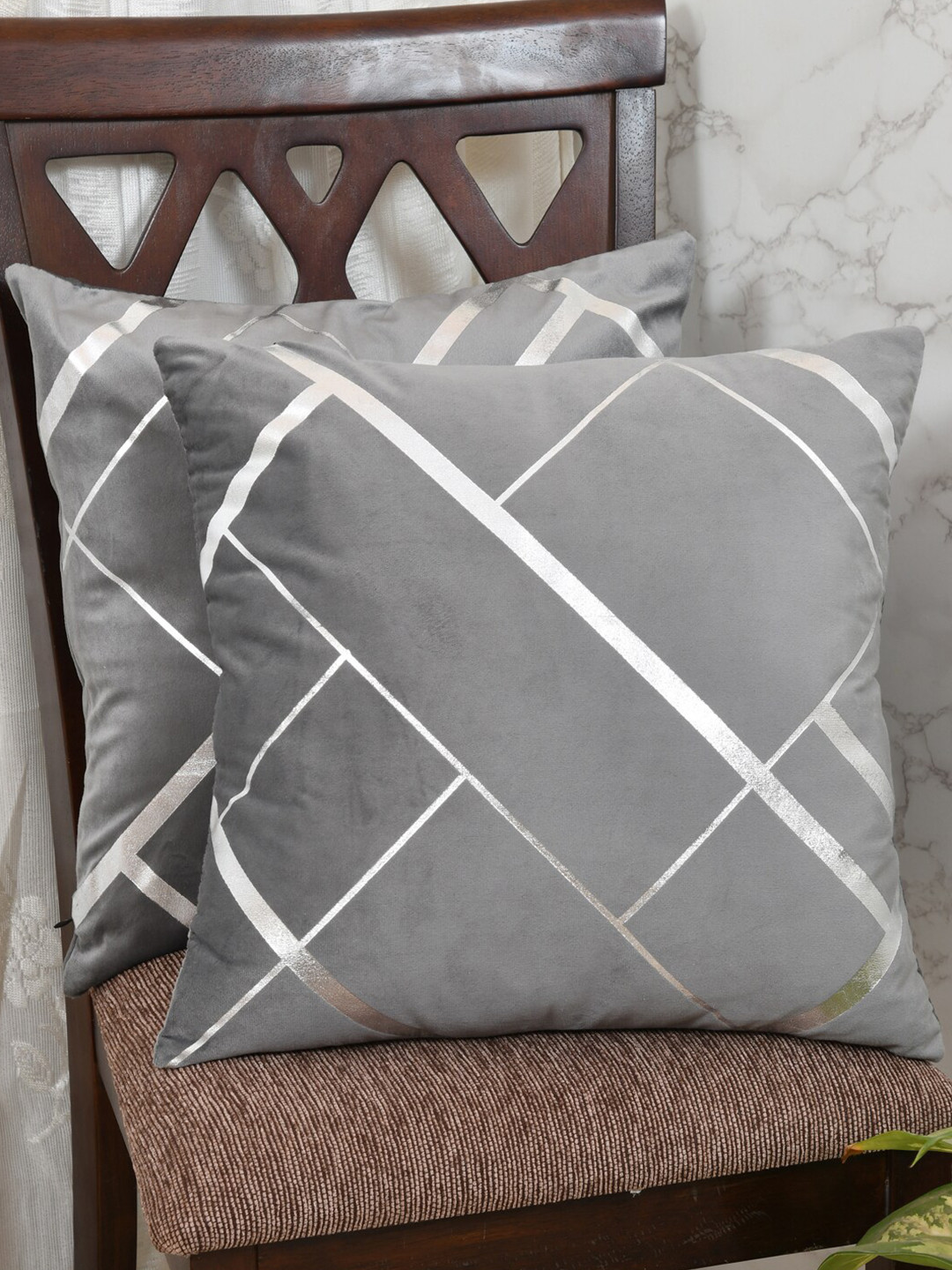 

Clasiko Grey & Silver-Toned Set of 2 Geometric Velvet Square Cushion Covers