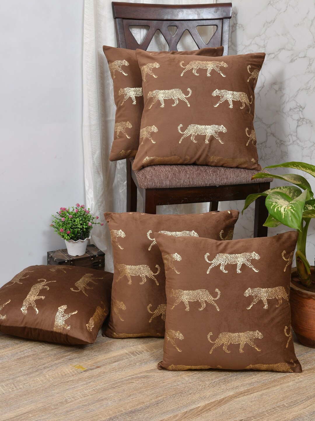 

Clasiko Set Of 5 Brown Quirky Printed Velvet Square Cushion Covers