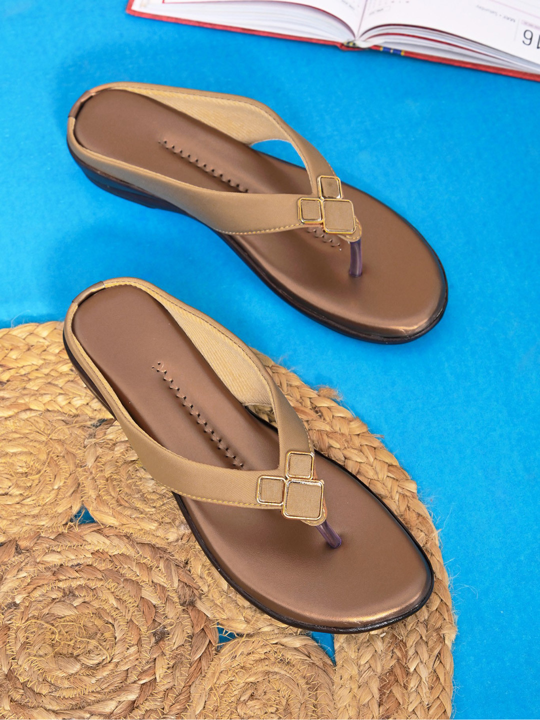 

BOOTCO Women No Back Strap Open Toe Flats, Gold