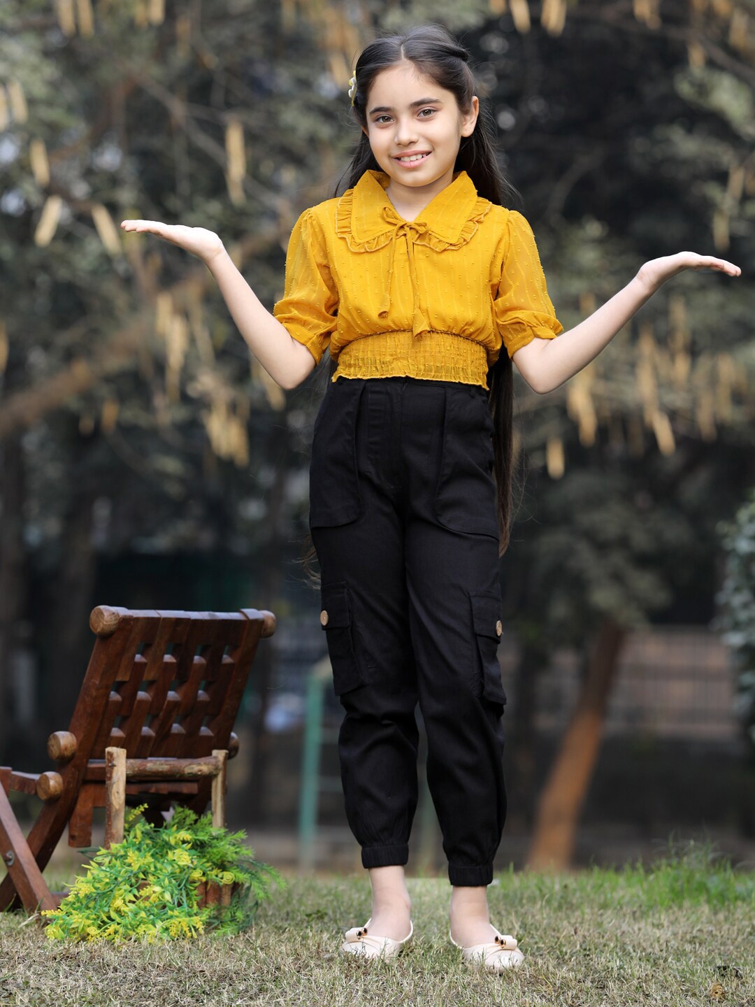 

Cutiekins Girls Self Design Short Sleeves Top & Cargo Clothing Set, Mustard