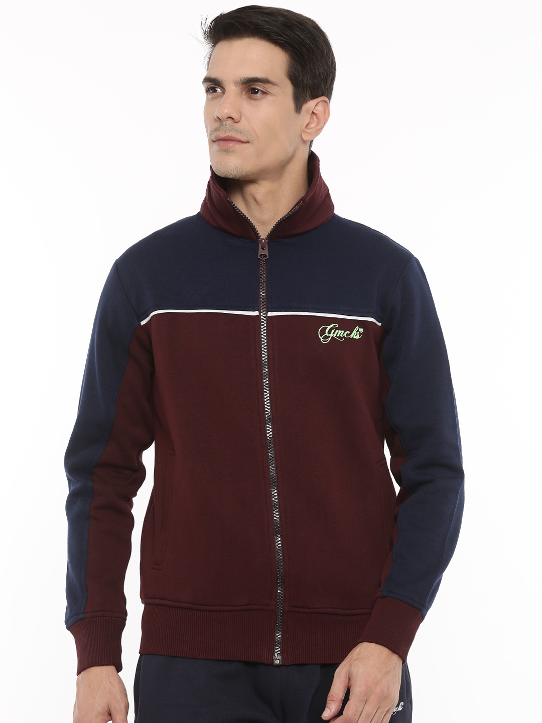 

Gmcks Men Maroon Solid Sweatshirt
