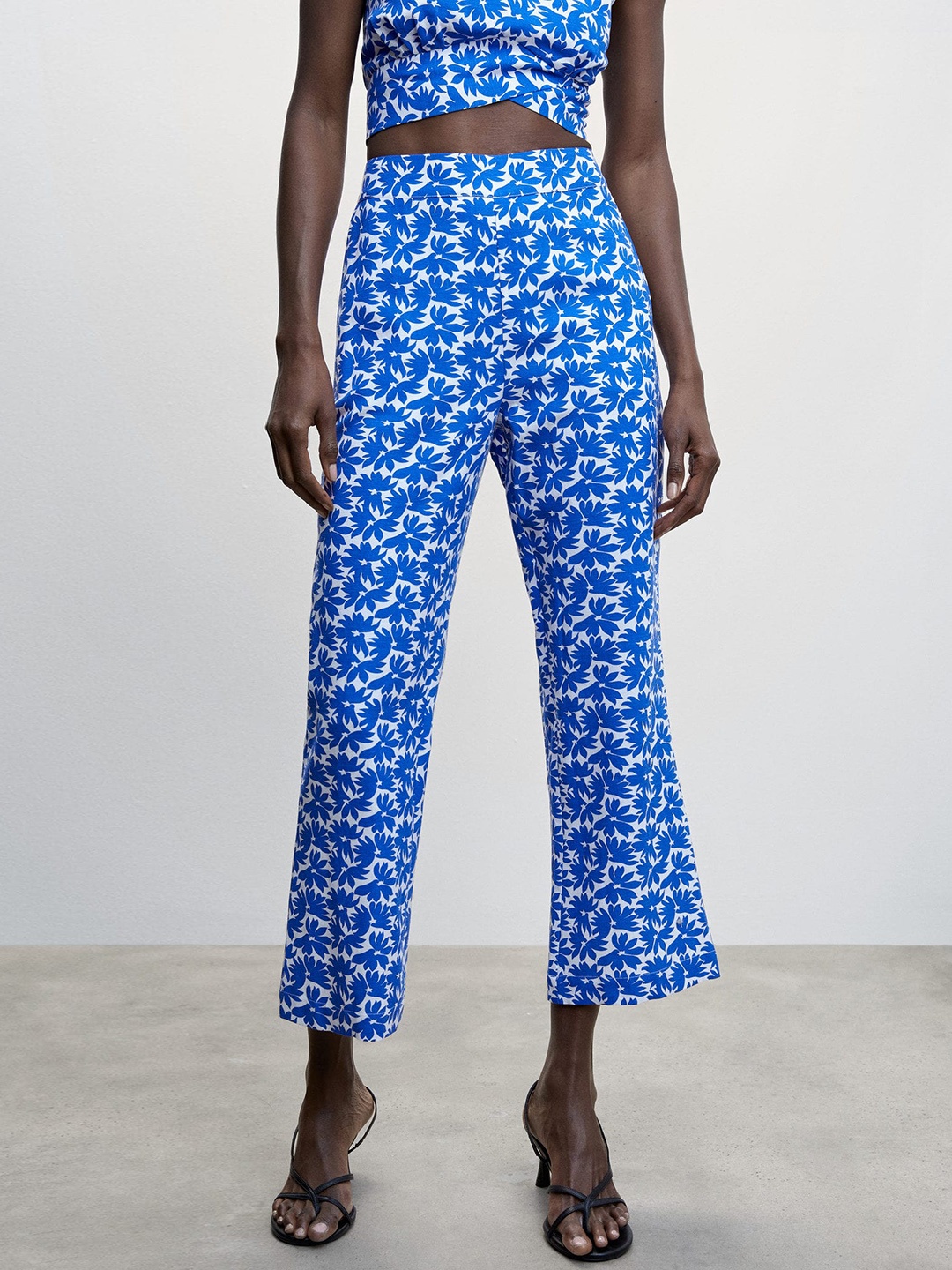 

MANGO Women Floral Printed Trousers, Blue