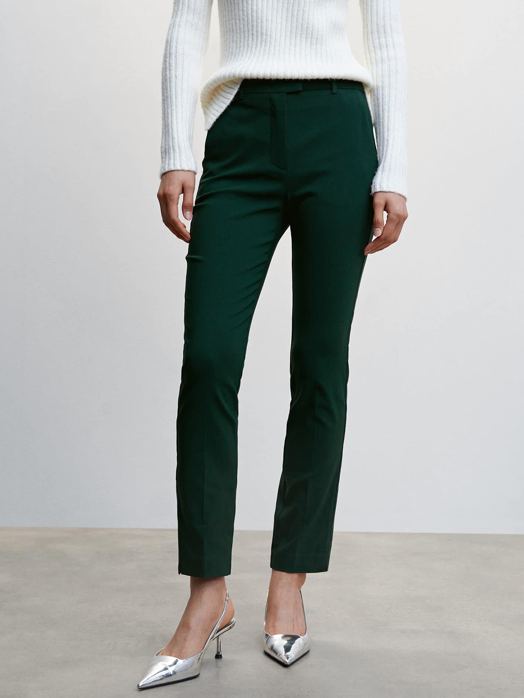 

MANGO Women Skinny Fit Trousers, Green
