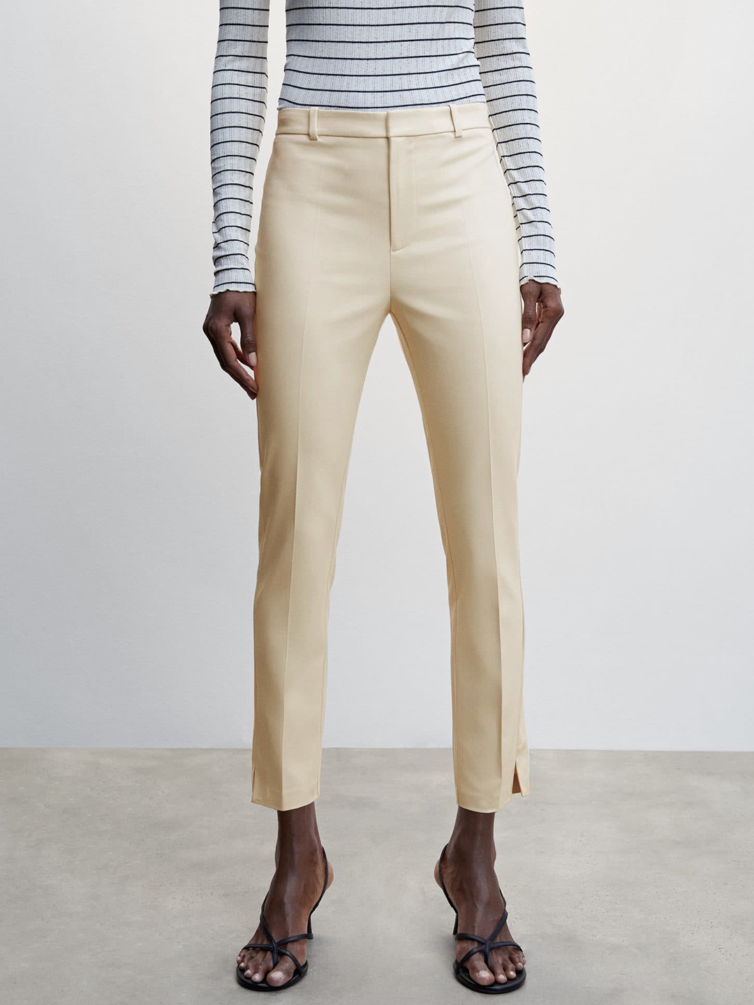 

MANGO Women Slim Fit Pleated Trousers, Cream