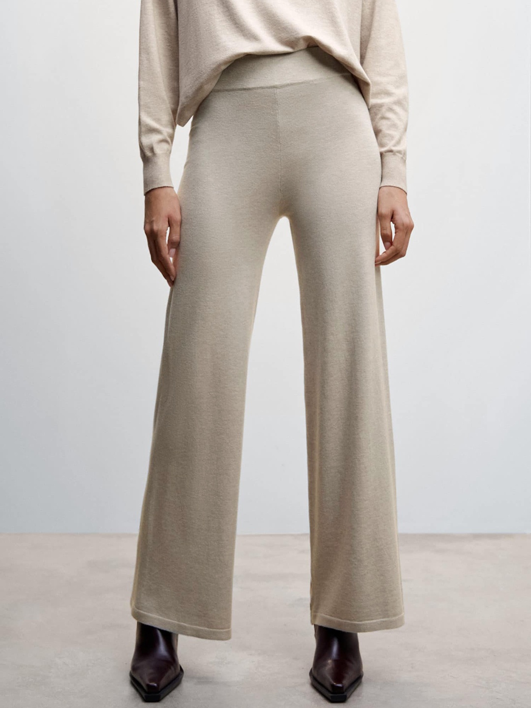 

MANGO Women Parallel Trousers, Beige