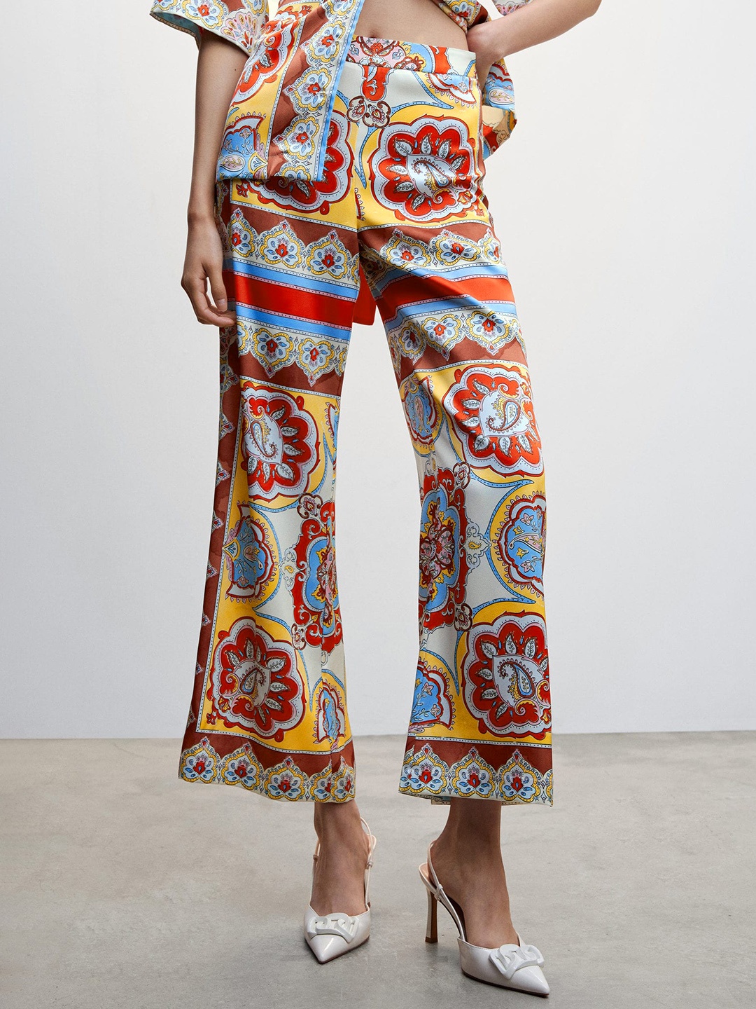 

MANGO Women Ethnic Motifs Printed Flared Cropped Trousers, Blue