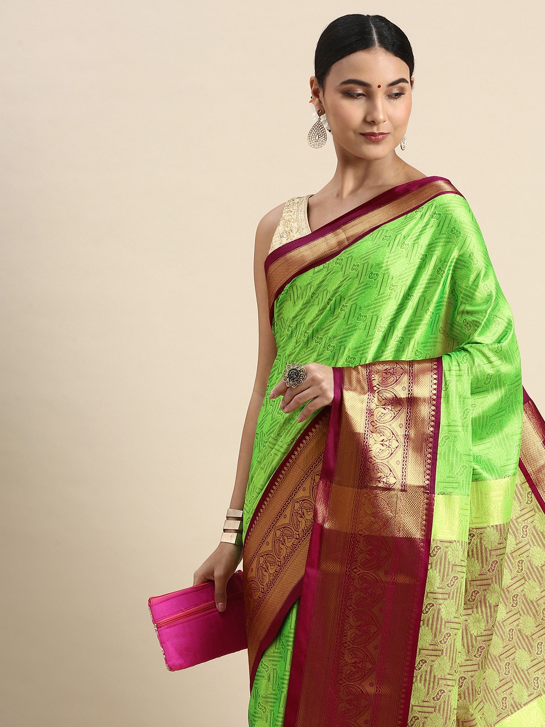 

FASHDEAL Woven Design Ethnic Motifs Pure Cotton Saree, Green