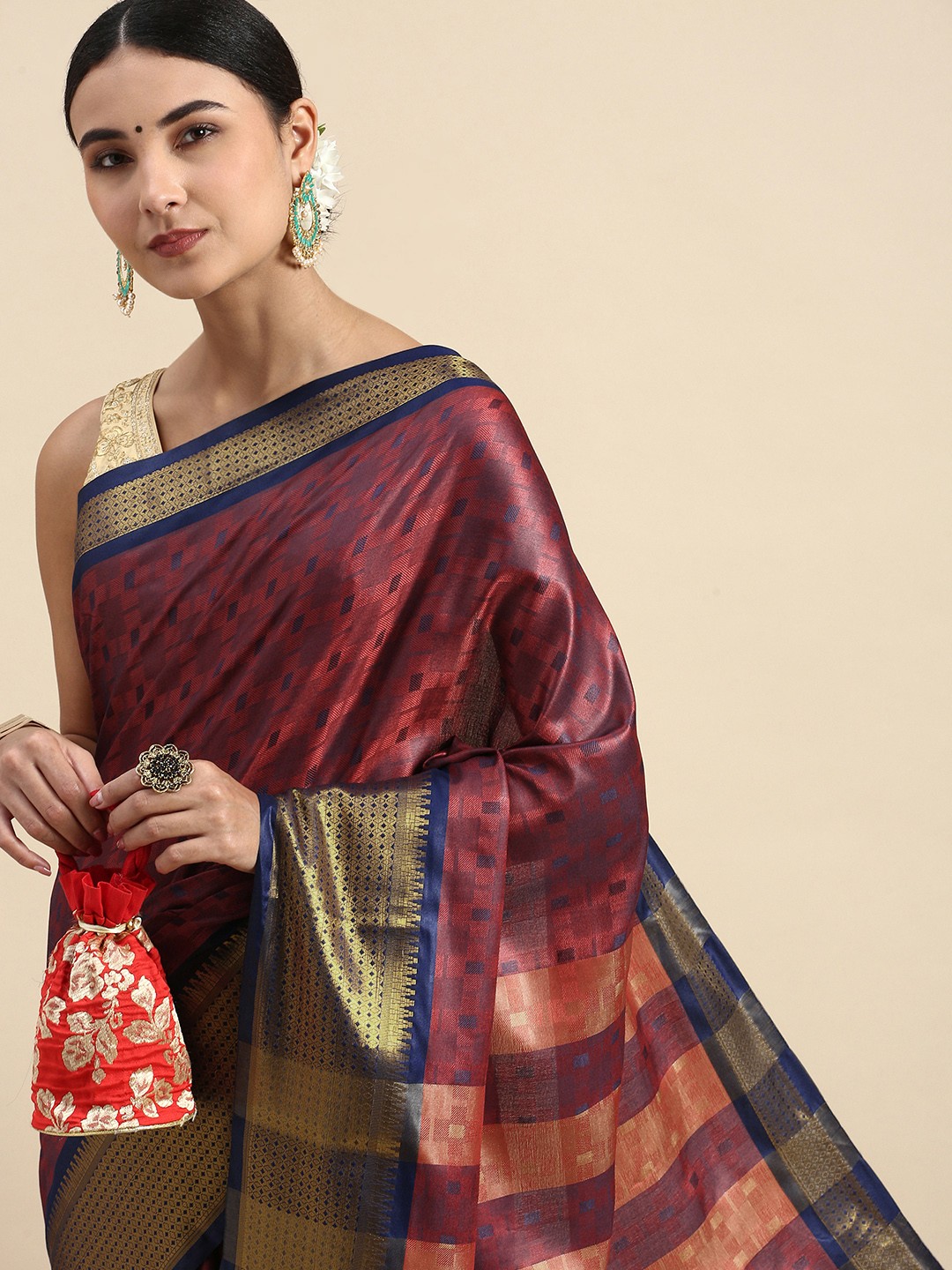 

FASHDEAL Geometric Woven Design Pure Cotton Saree, Maroon