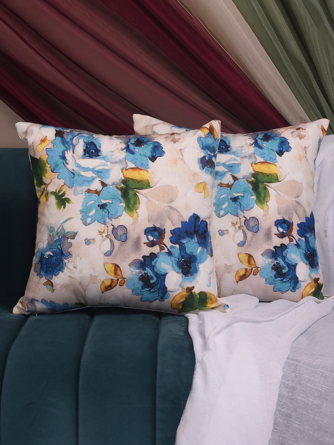 

Seevo Set of 2 Blue Floral Cushion Covers