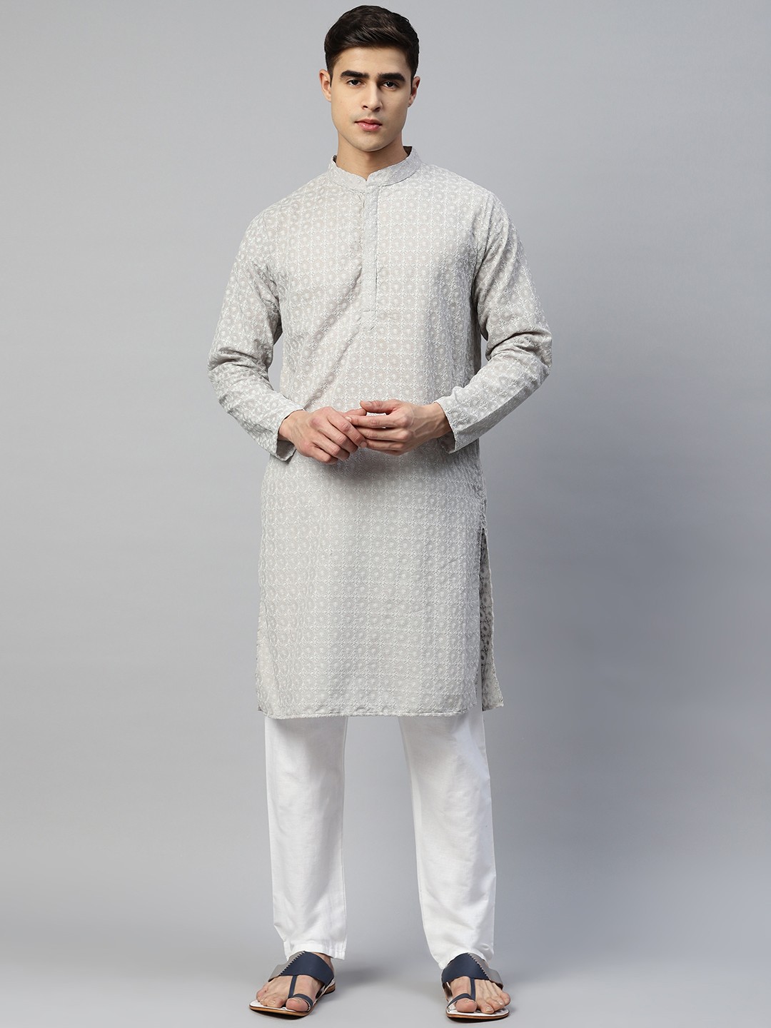 

Readiprint Fashions Men Floral Embroidered Thread Work Pure Cotton Kurta With Pyjamas, Grey