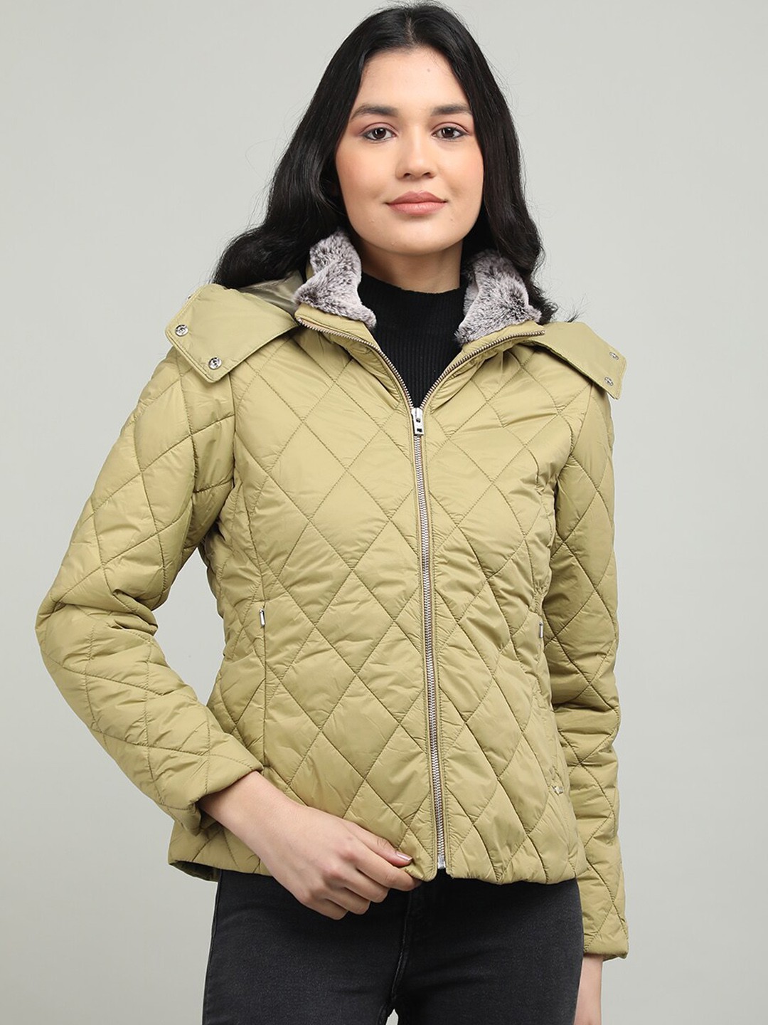 

LURE URBAN Women Hooded Puffer Jacket, Cream