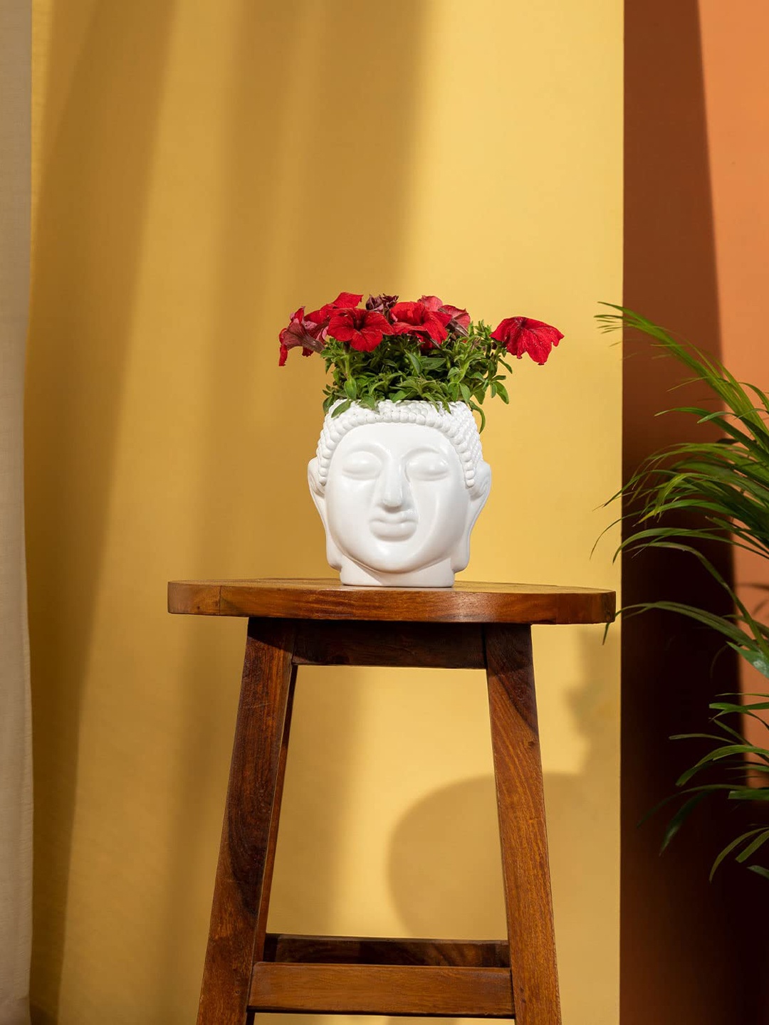 

TRUSTBASKET Set Of 2 White Buddha Textured UV Stabilized Planters