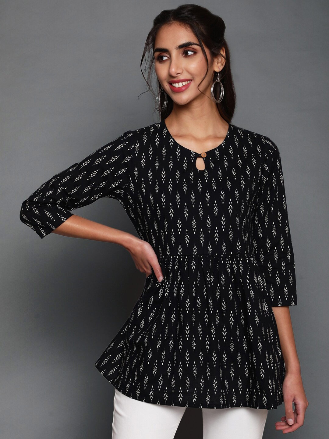 

antaran Cotton Printed Tunic, Black