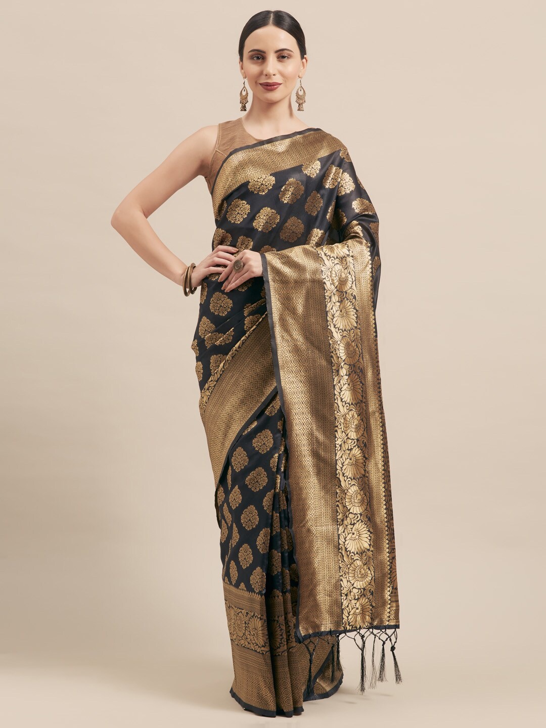 

HERE&NOW Woven Design Zari Silk Blend Banarasi Saree, Black
