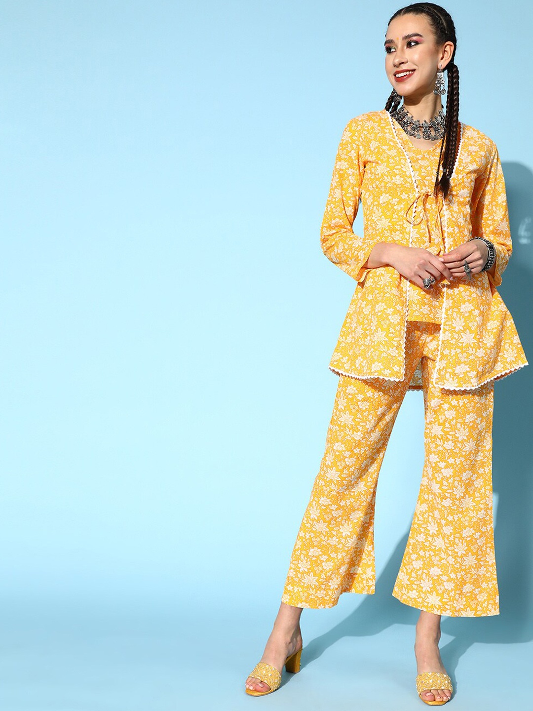 

kipek Women Printed Pure Cotton Top With Trouser & Shrug Co-Ords, Yellow