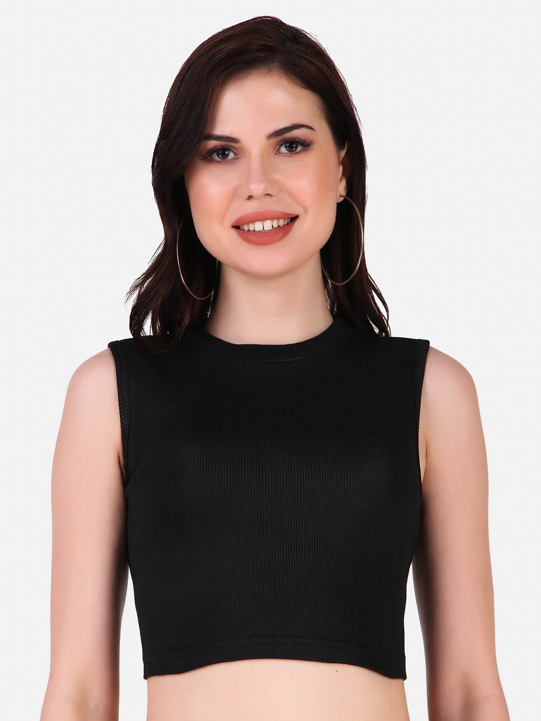 

TRENDY RABBIT Black Crop Top