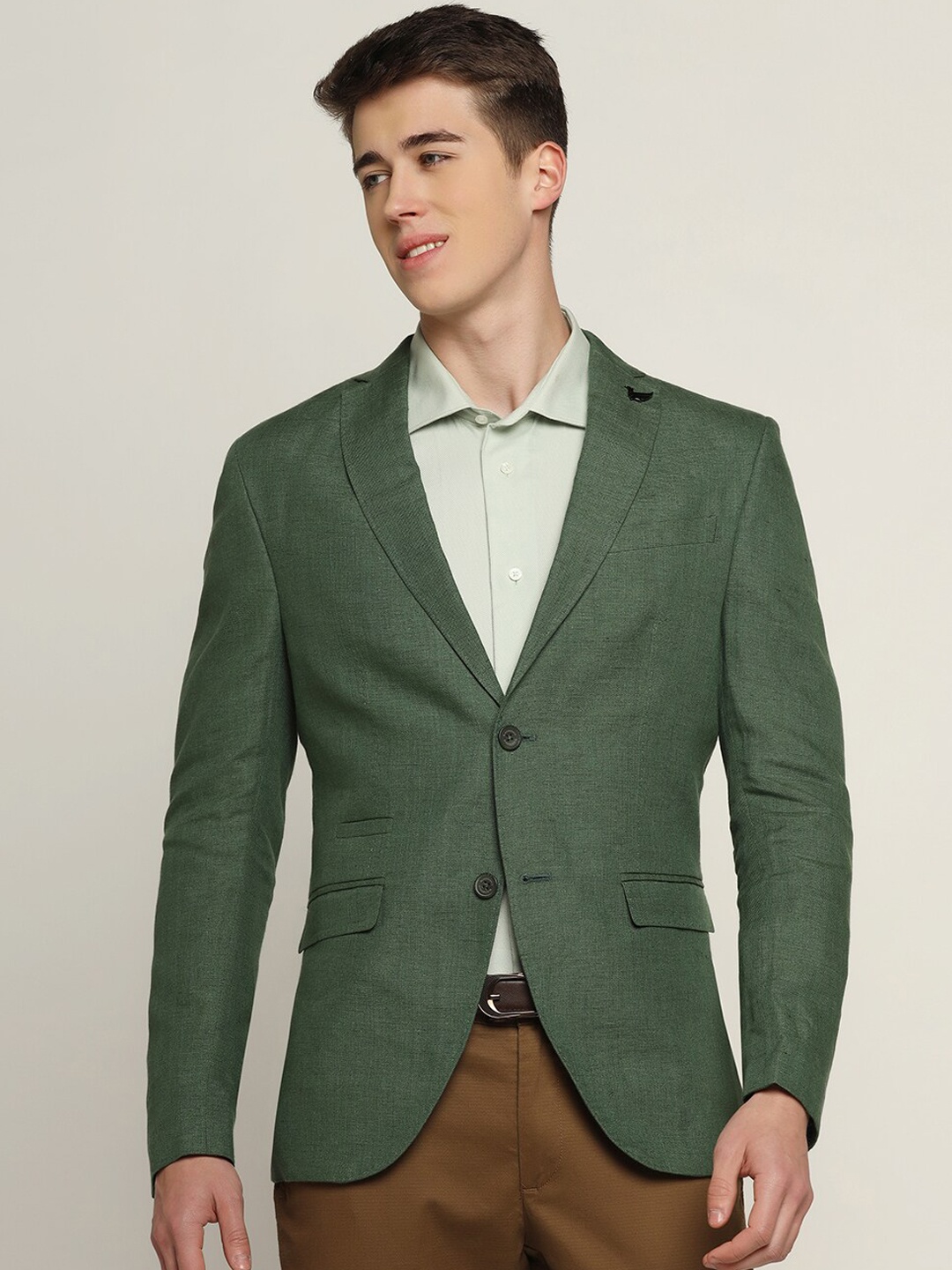 

Blackberrys Men Pure Linen Slim-Fit Single-Breasted Blazer, Green