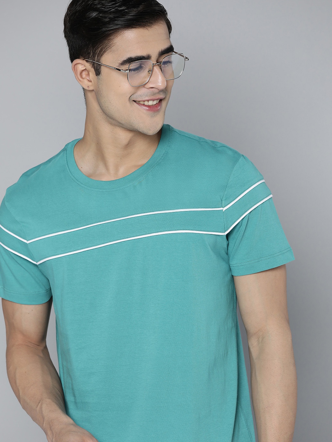 

Mast & Harbour Men Pure Cotton Striped T-shirt, Blue