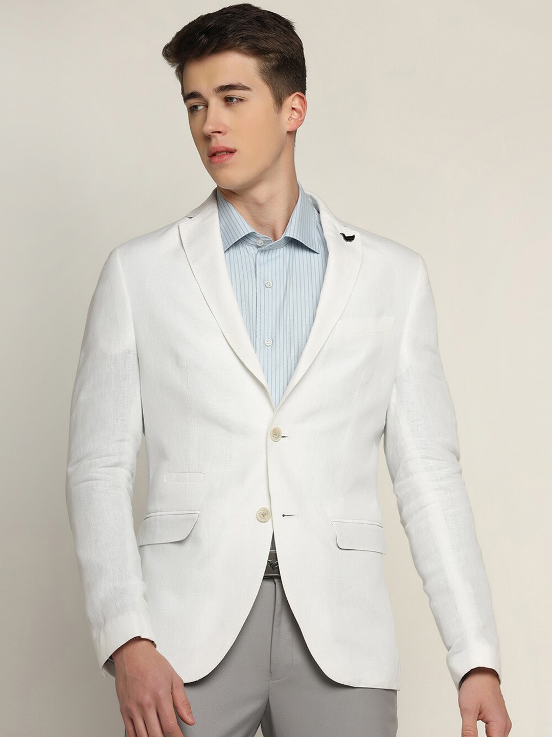 

Blackberrys Men Slim-Fit Linen Single-Breasted Casual Blazer, White
