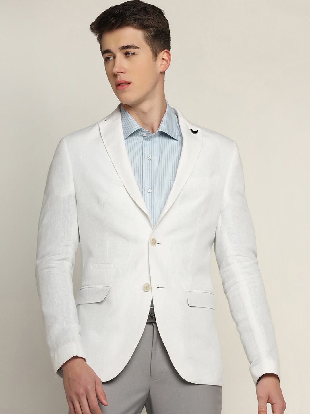 

Blackberrys Men Slim-Fit Linen Single-Breasted Casual Blazer, White