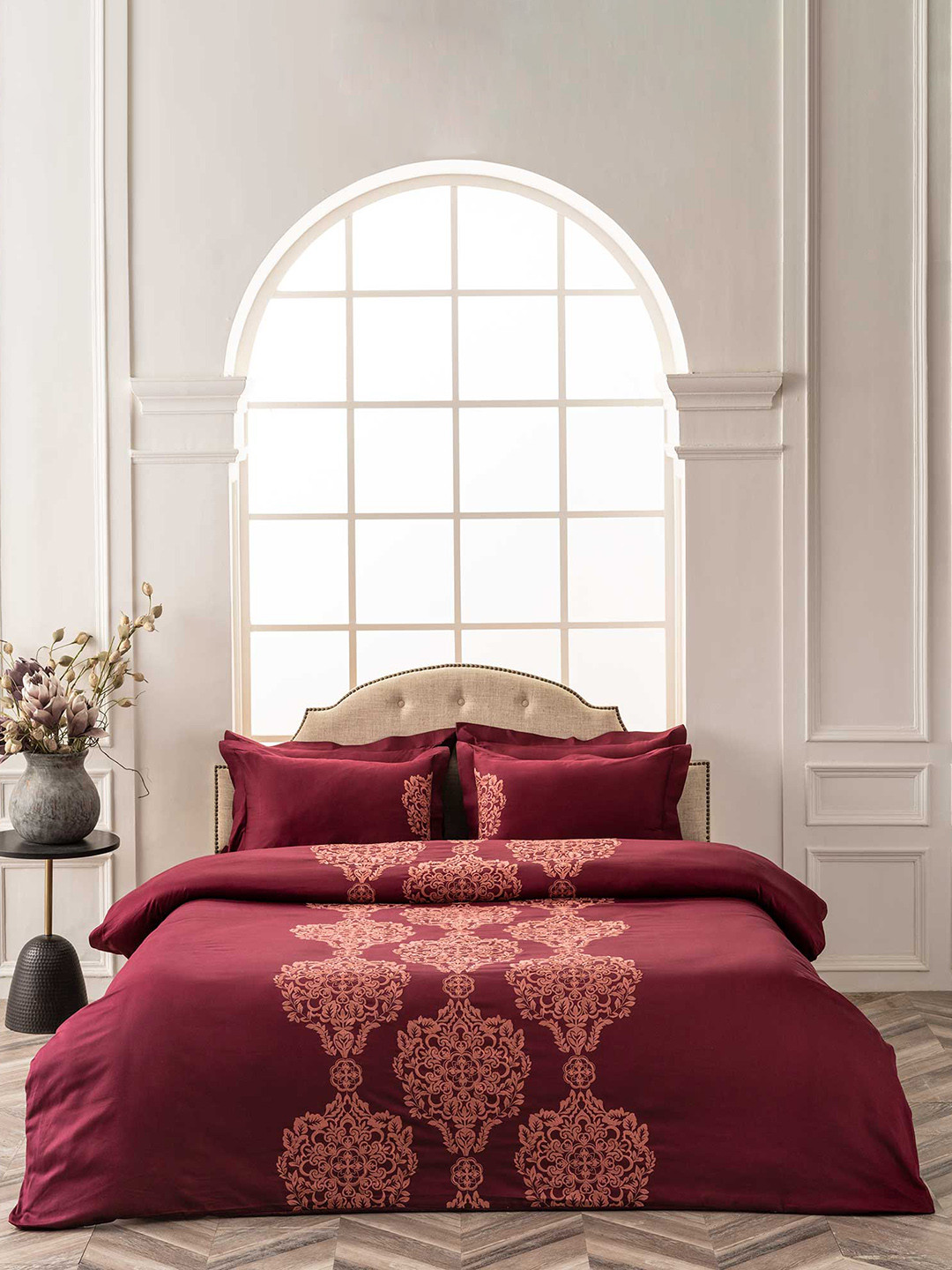 

DDecor Magenta Printed Cotton Double Duvet Cover Set