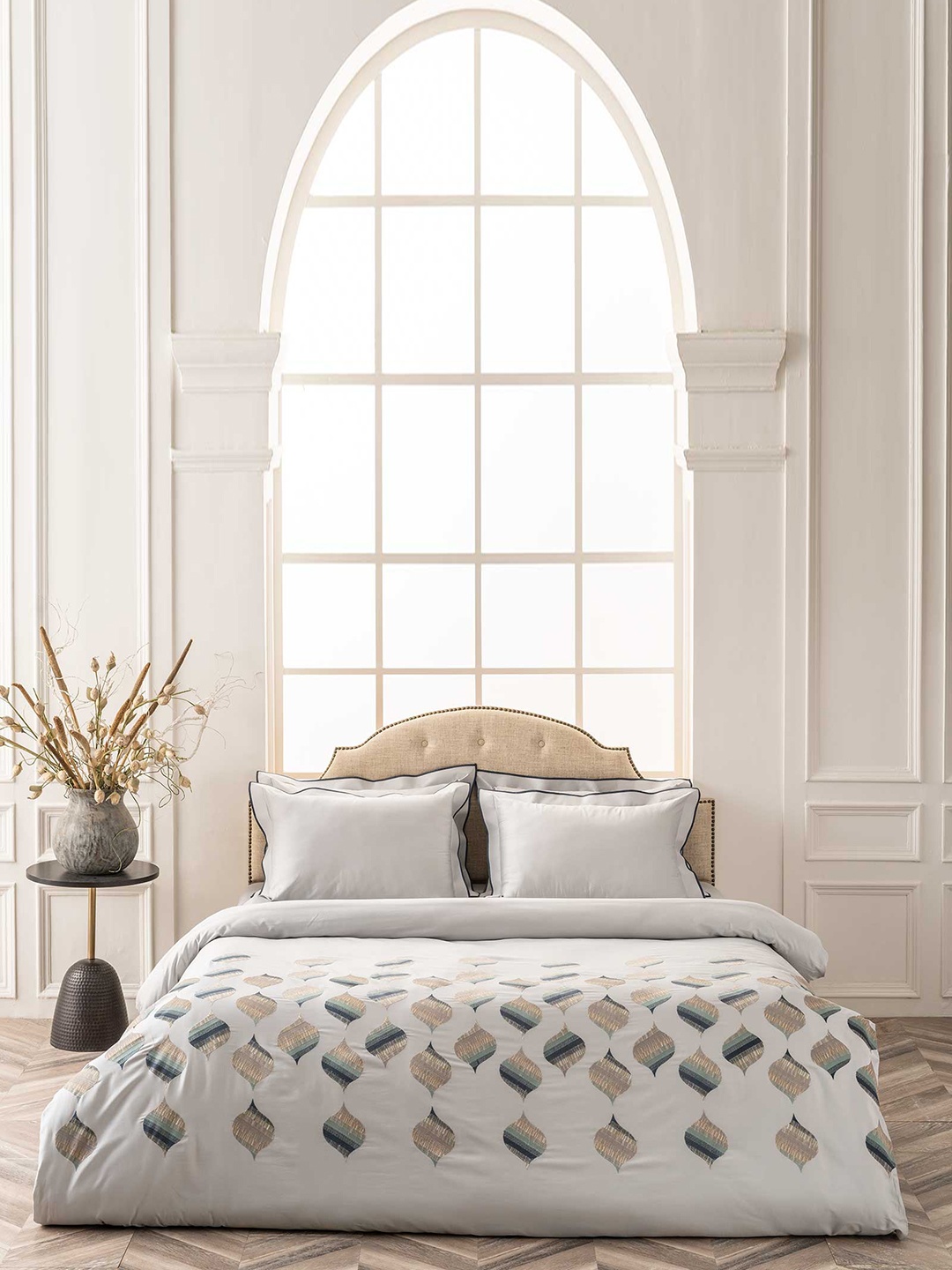 

DDecor Grey Embroidered Cotton Double Duvet Cover Set
