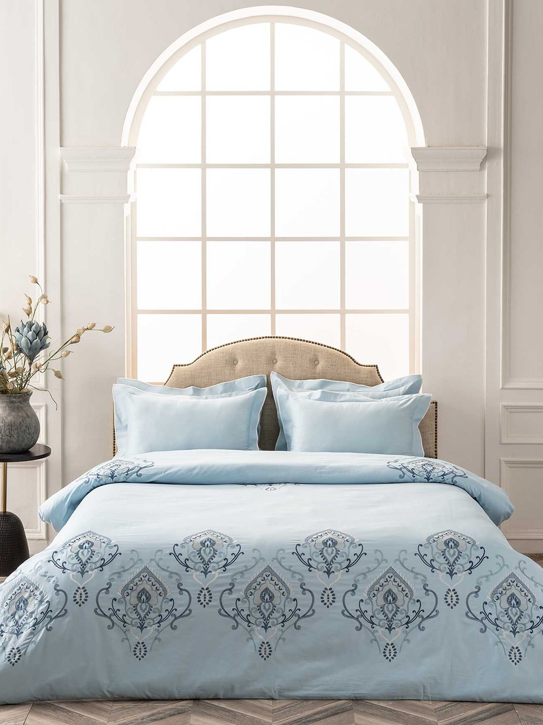 

DDecor Blue Embroidered Cotton Double Duvet Cover Set