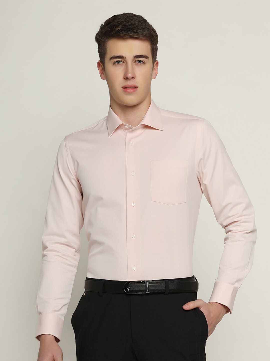 

Blackberrys Men Slim Fit Formal Shirt, Orange