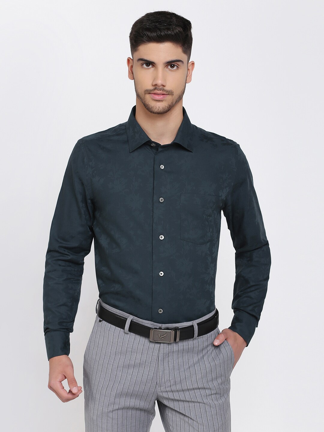 

Blackberrys Men Slim Fit Floral Printed Formal Shirt, Green
