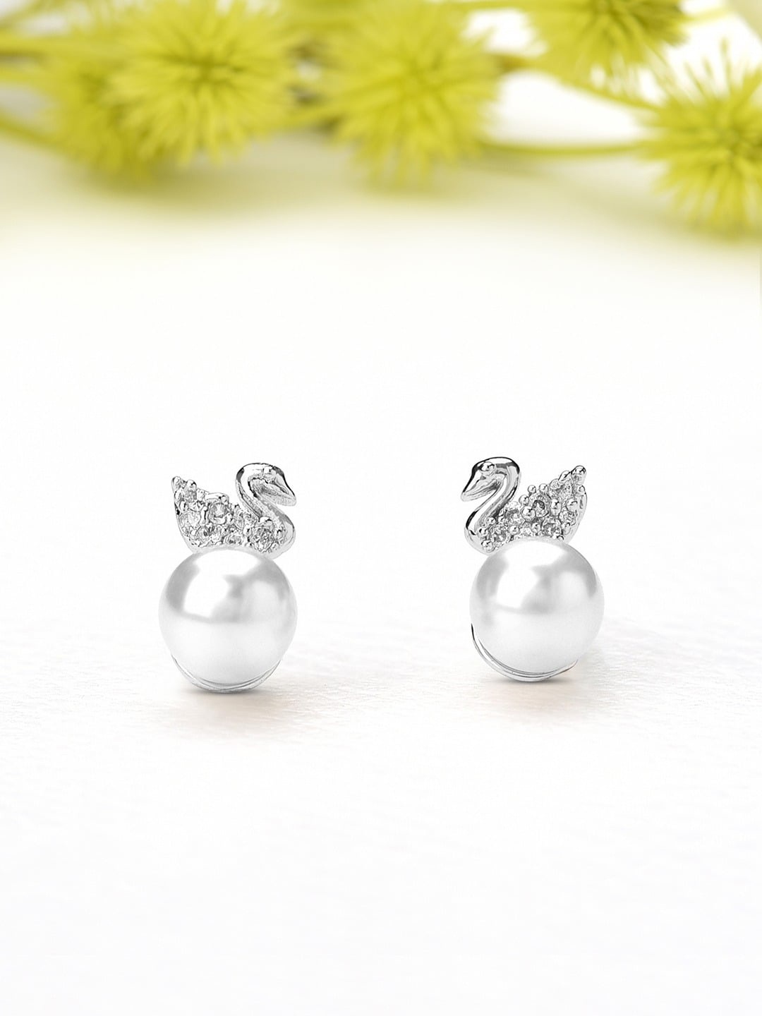 

AMI Silver-Plated Contemporary Studs Earrings