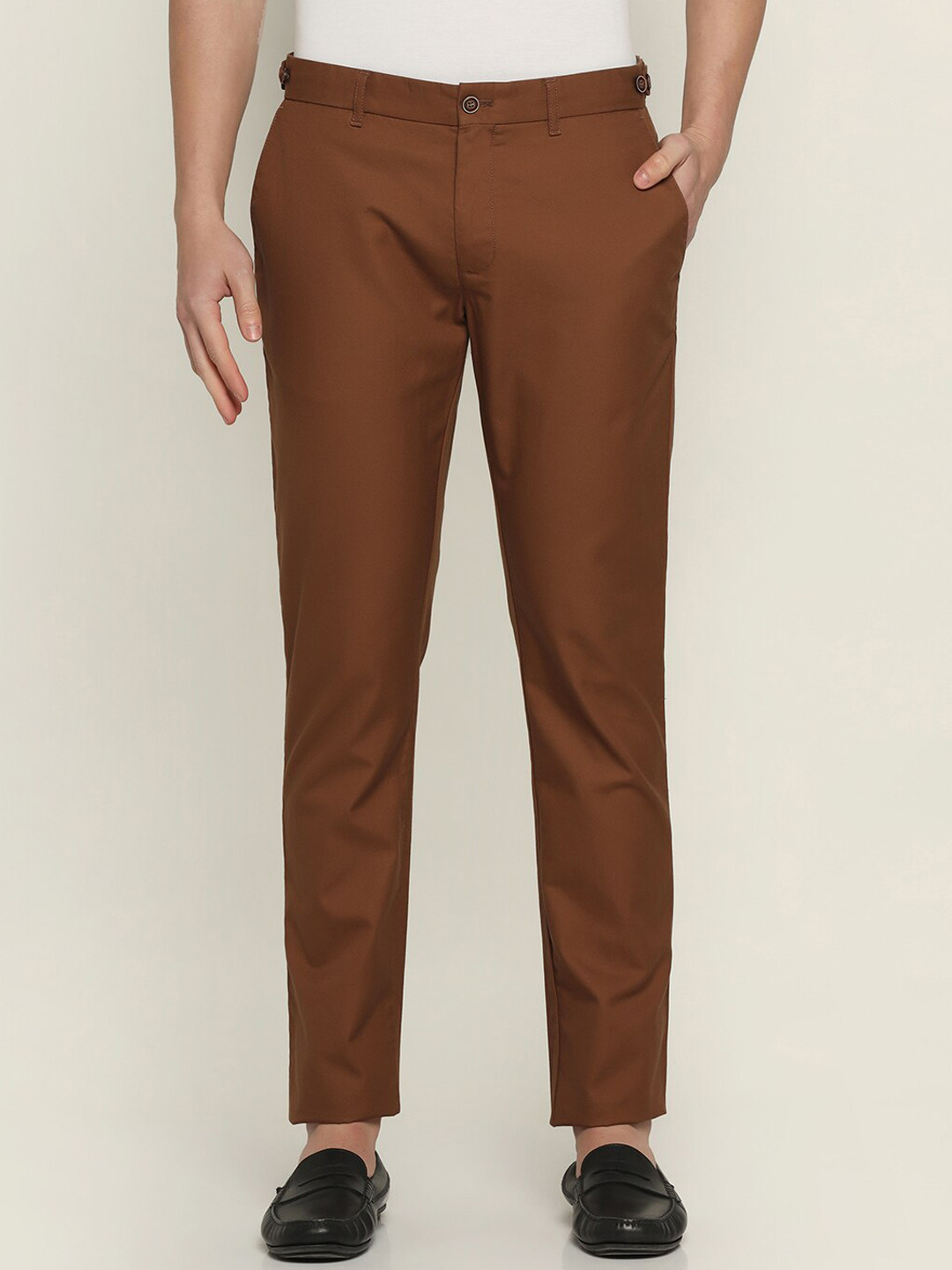 

Blackberrys Men Slim Fit Pure Cotton Trousers, Brown