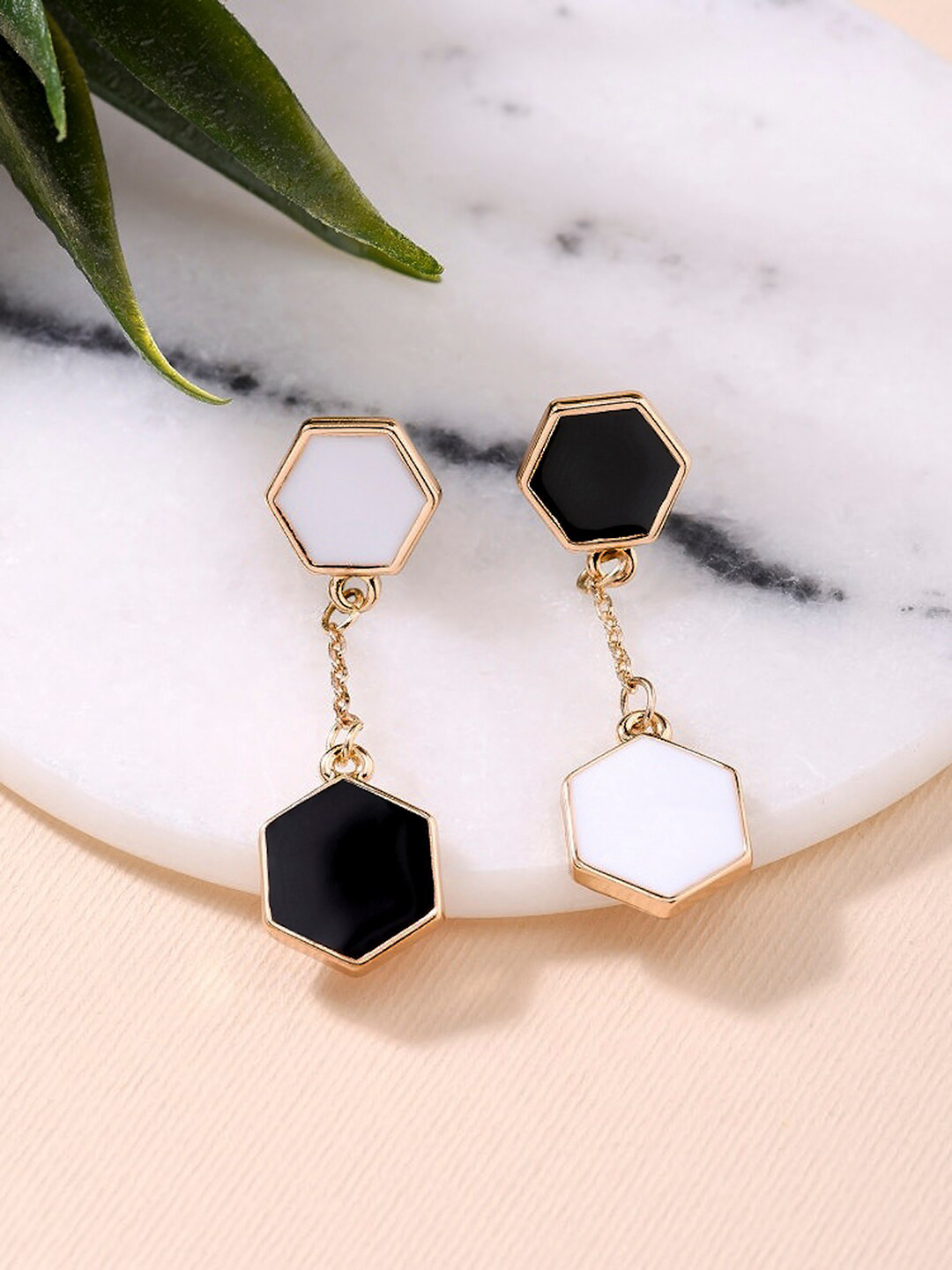 

Lilly & sparkle Gold-Plated Contemporary Drop Earrings