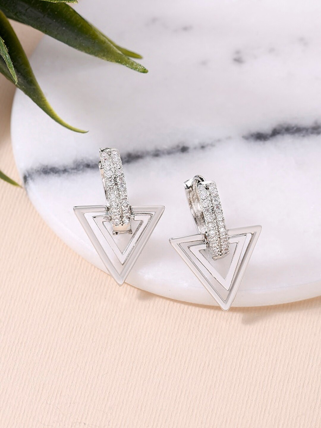 

Lilly & sparkle Silver-Plated Contemporary Half Hoop Earrings