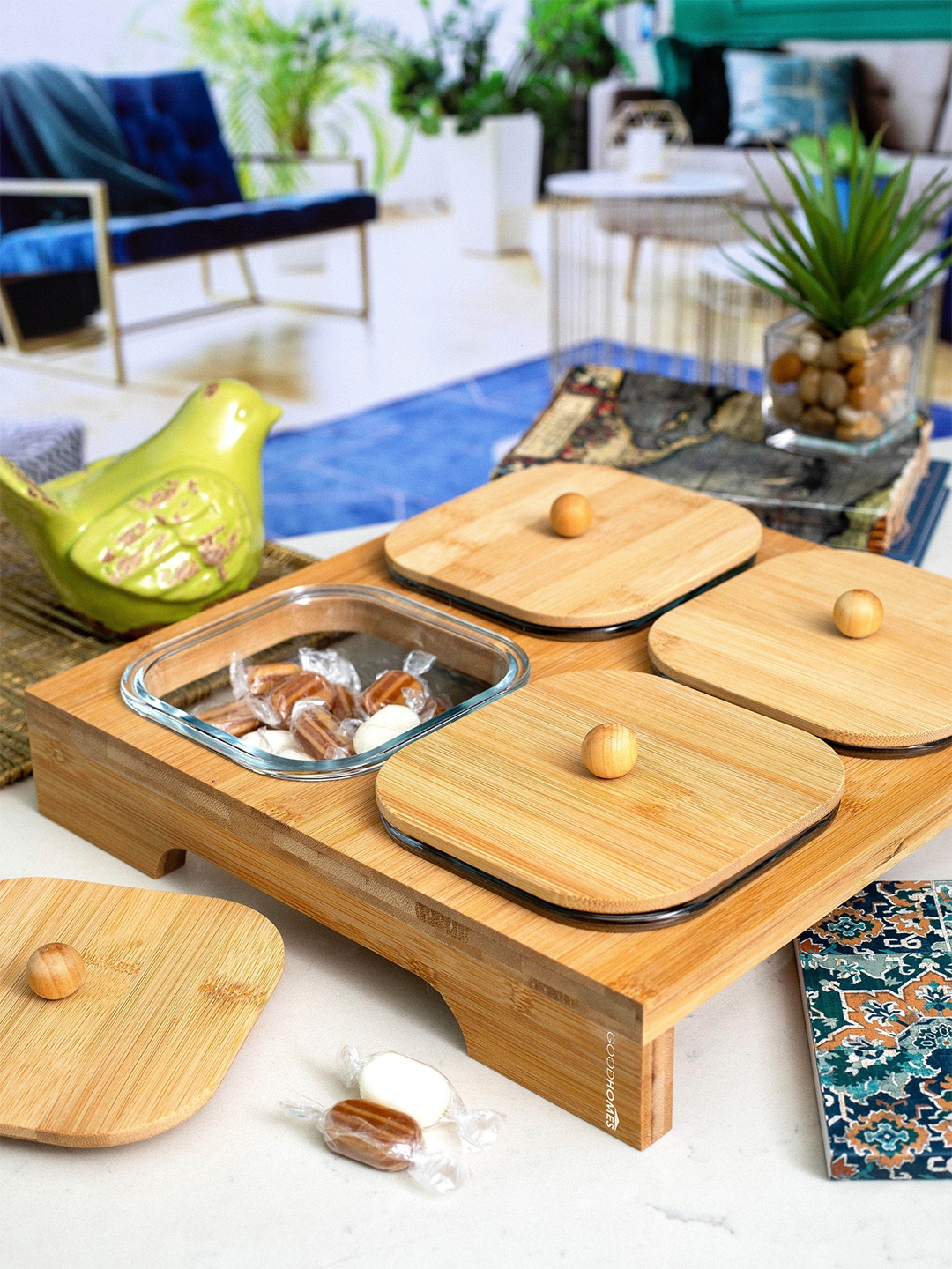

GOODHOMES Transparent 5 pcs Bowl 400 ml Each with Wooden Lid & 1pc tray