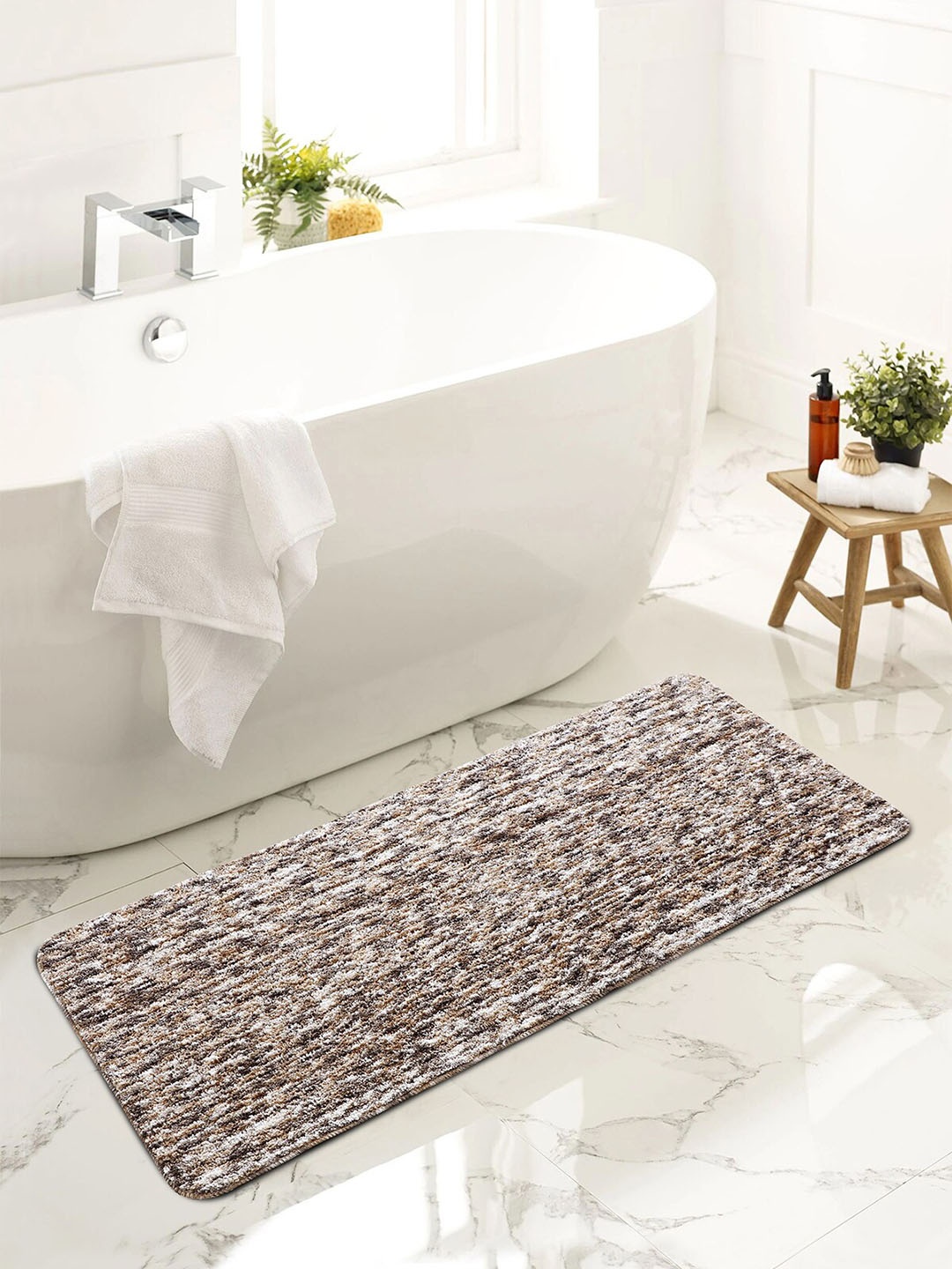 

OBSESSIONS Brown Self-Design 1300 GSM Anti-Skid Bath Rug