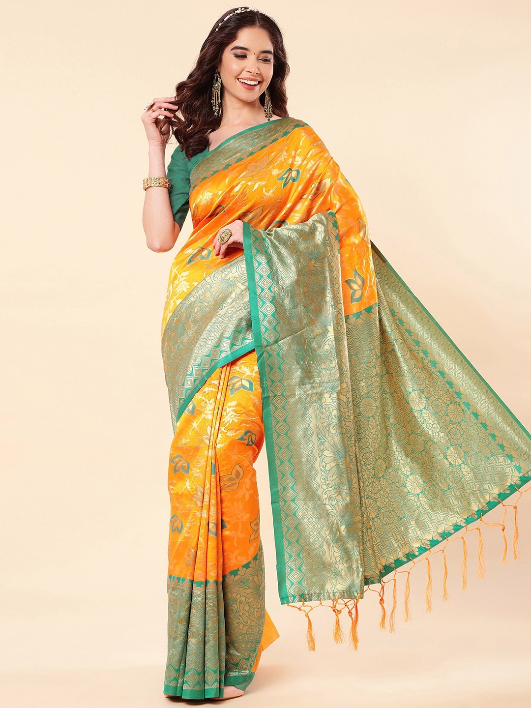 

ZIKARAA Warli Zari Pure Silk Banarasi Saree, Gold