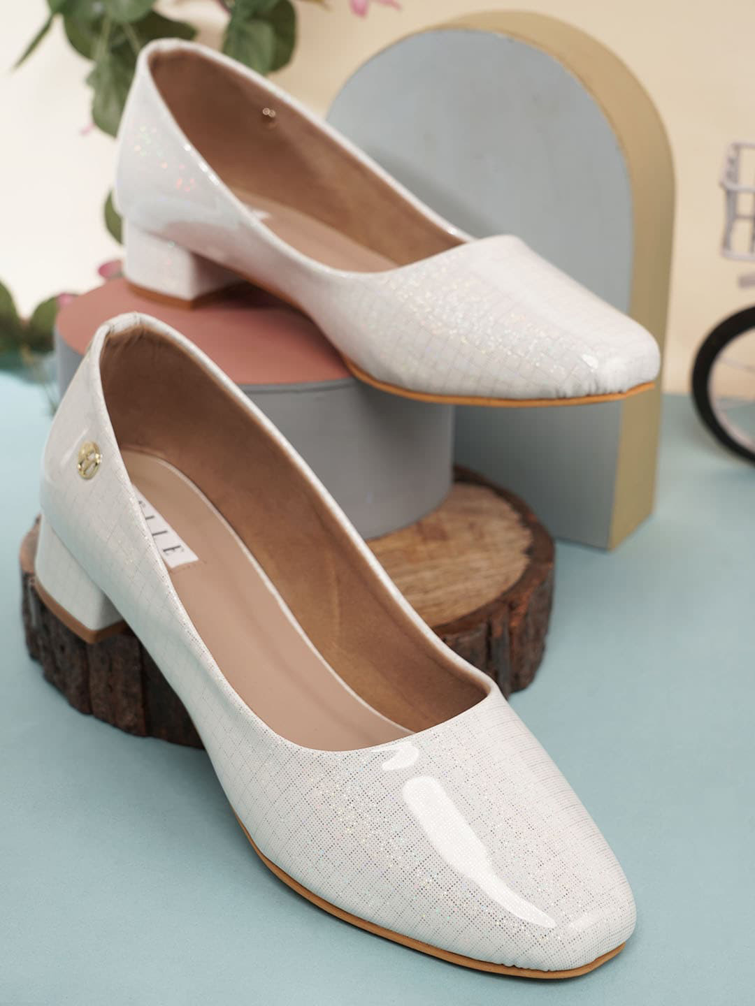 

ELLE Printed Closed Back Block Pumps, White