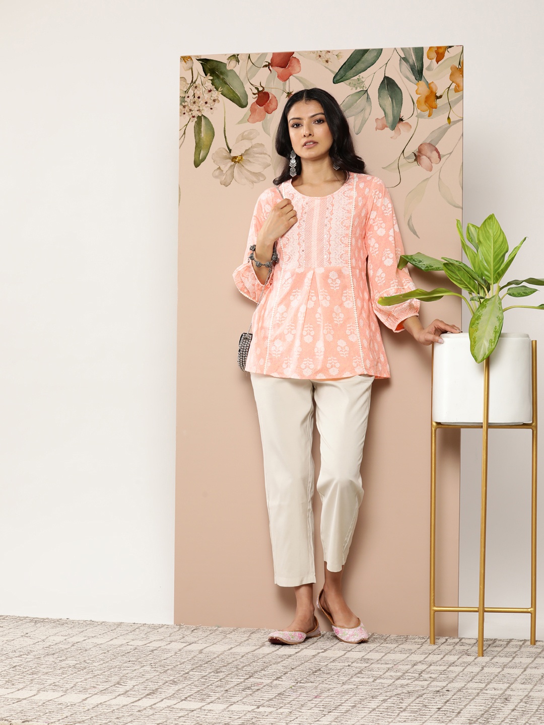 

Juniper Peach-Coloured Printed Tunic