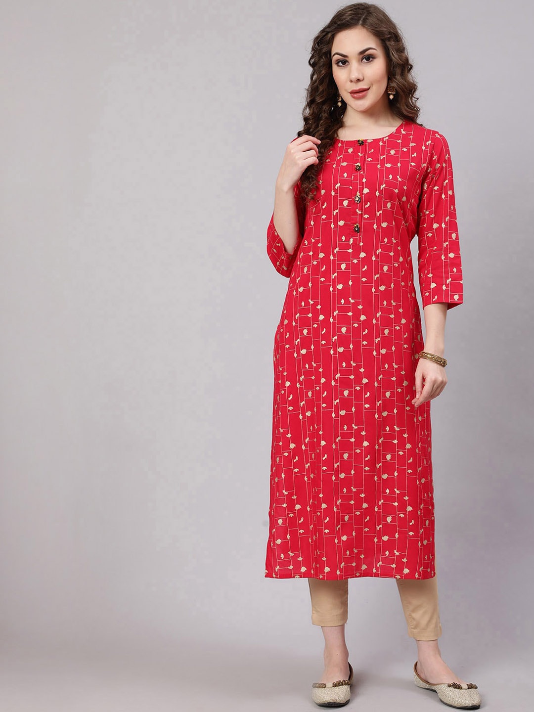 

KALINI Women Pink & Gold-Toned Geometric Printed Kurta
