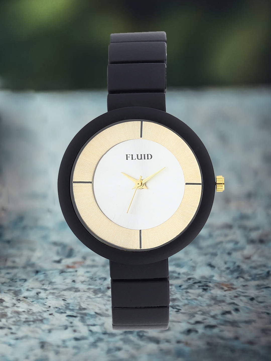 

FLUID Women Metal Strap Analogue Watch FL23-014-BK01, Black