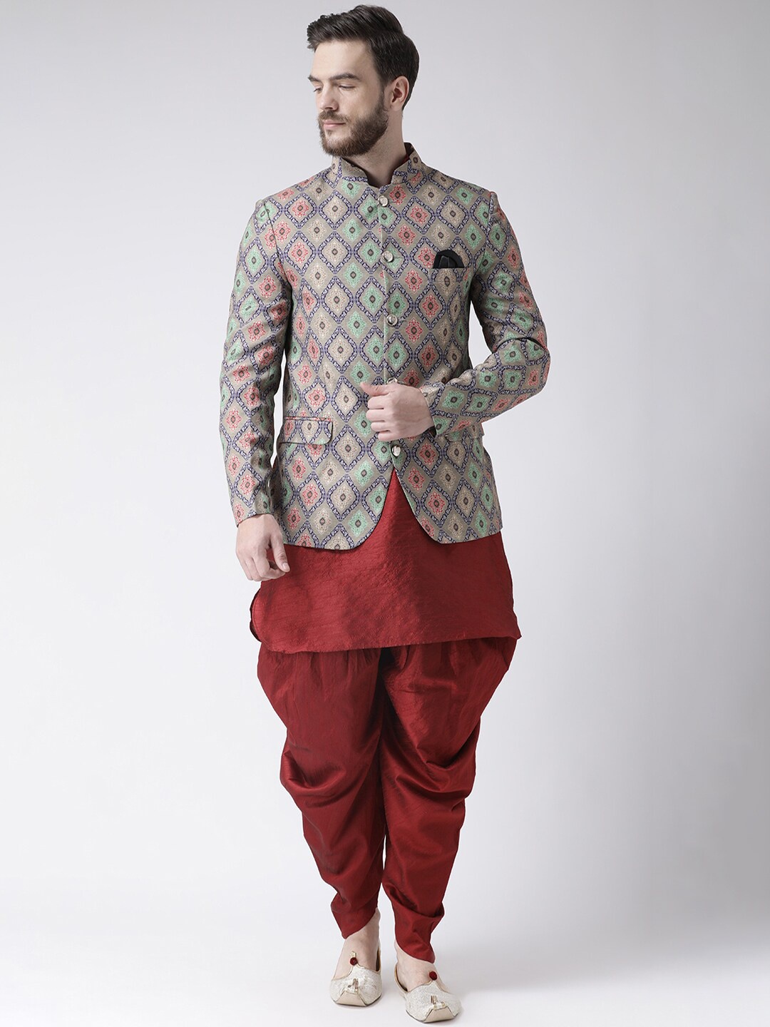 

Hangup Men Printed Kurta with Harem Pants & Printed Nehru Jacket, Maroon