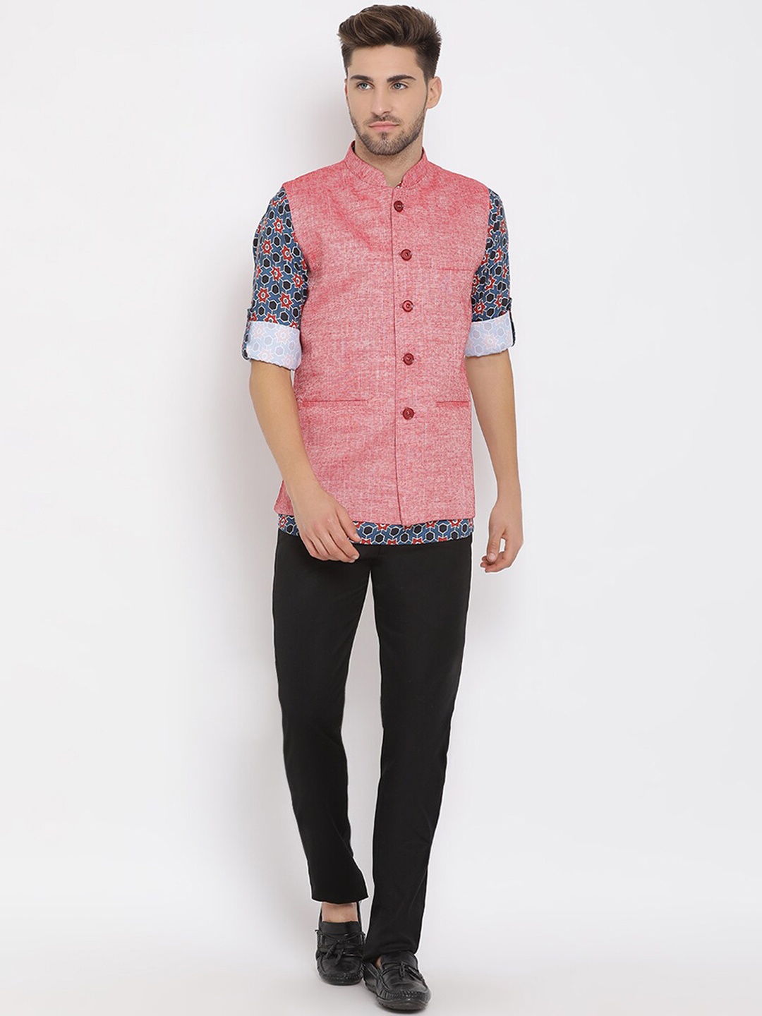 

Hangup Men Printed Kurta with Trousers & Nehru Jacket, Red