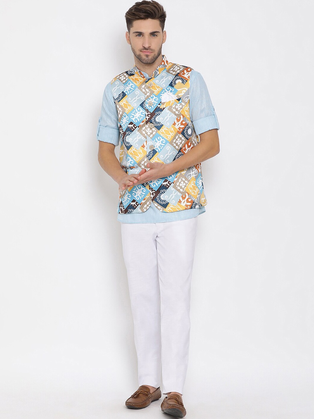 

Hangup Men Printed Kurta with Trousers & Nehru Jacket, Blue