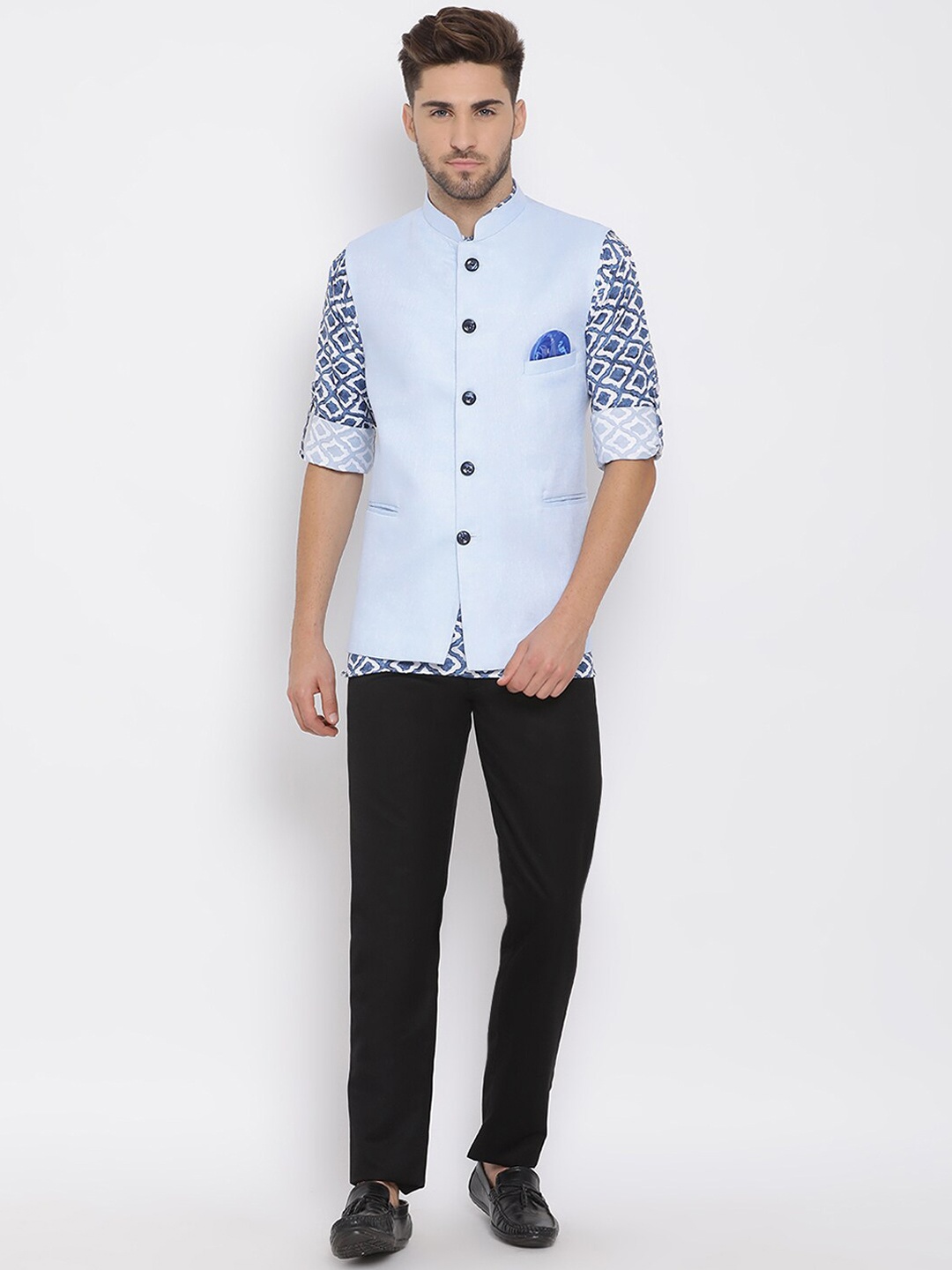 

Hangup Men Printed Linen Kurta with Trousers & Nehru Jacket, Blue