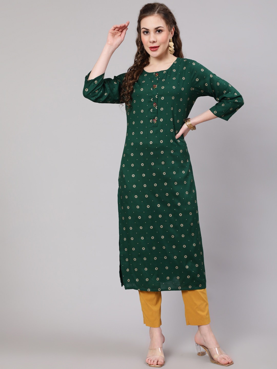

Nehamta Women Floral Printed Kurta, Green
